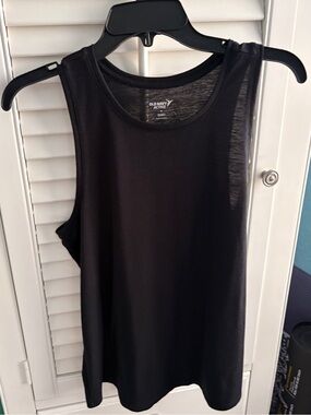 Old Navy Black Tank Top - Active Scoop Neck